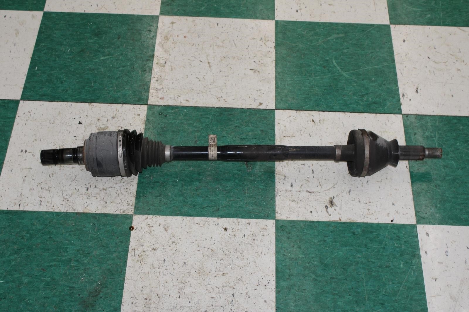 14-20 Ghibli Rear Passenger Right RH RR CV Axle Shaft Tube Assembly Factory OEM