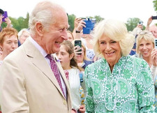 Königin Camilla von England Postkarte