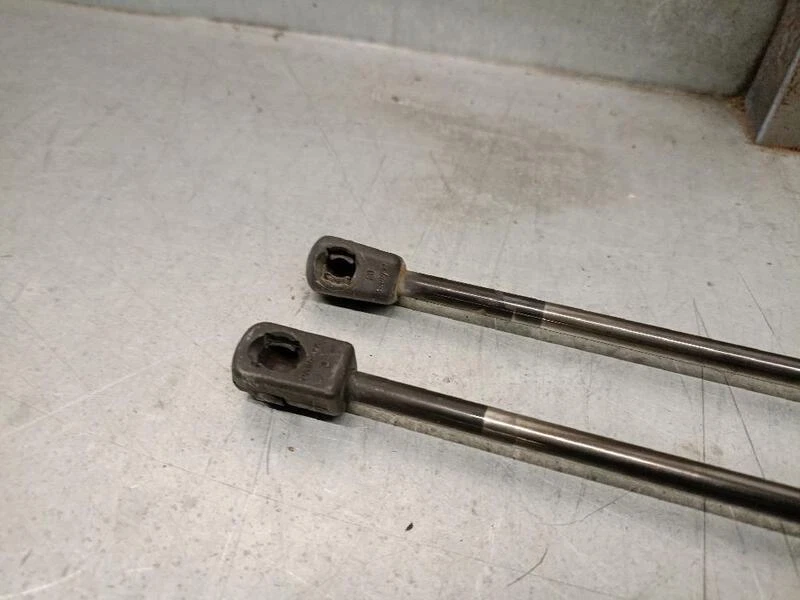 08610350 verin de coffre pour CITROEN XSARA (N1) 2.0 HDI 90 1997 5285477 - Photo 2/4