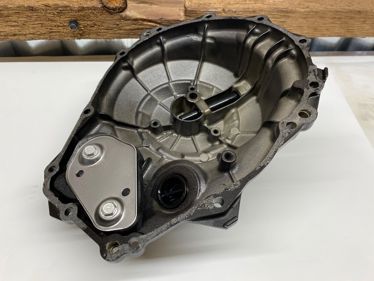 TK0517（手付） 2021 21-22 Kawasaki NINJA ZX10R ZX10 OEM CLUTCH COVER ENGINE