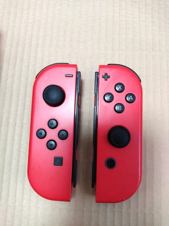 Nintendo Switch - Joy-Con (L/R) - Red Rare JAPAN w/BOX - Image 3 of 4