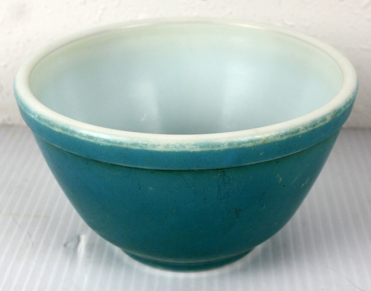 Vintage Pyrex Primary Colors 1940's Small 3C Blue Nesting Mixing