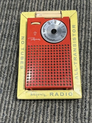 REGENCY I.D.E.A (1957) TR-4 RED TRANSISTOR RADIO VINTAGE  W/ORIGINAL BOX & PAPER