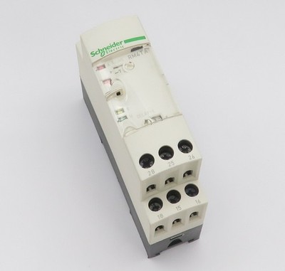 Schneider Electric RM4TA32 Netzüberwachungsrelais Steuerrelais 2W 380-440V AC