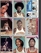 1975-76 Topps Hockey Cards 18