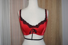 Vintage Fredericks of Hollywood Red/Black Lace Trim Balconette Bra Size 32 DDD