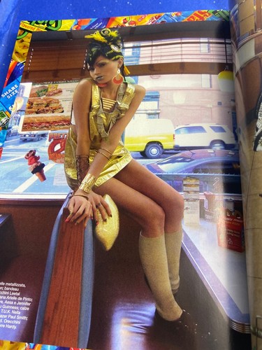 VOGUE ITALIA MAGAZINE 2012 March STEVEN MEISEL Haute Mess feature - Picture 11 of 22