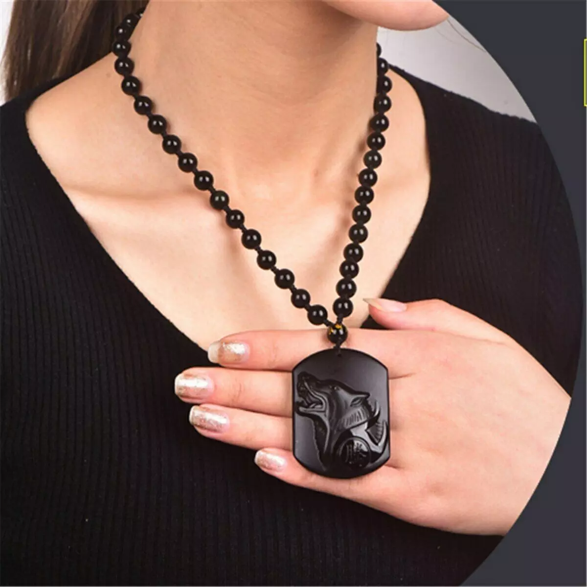 Obsidian on sale wolf necklace