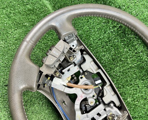 Lexus LS430 2001-2005 Genuine Leather steering wheel with multimedia control Oem - Picture 3 of 18