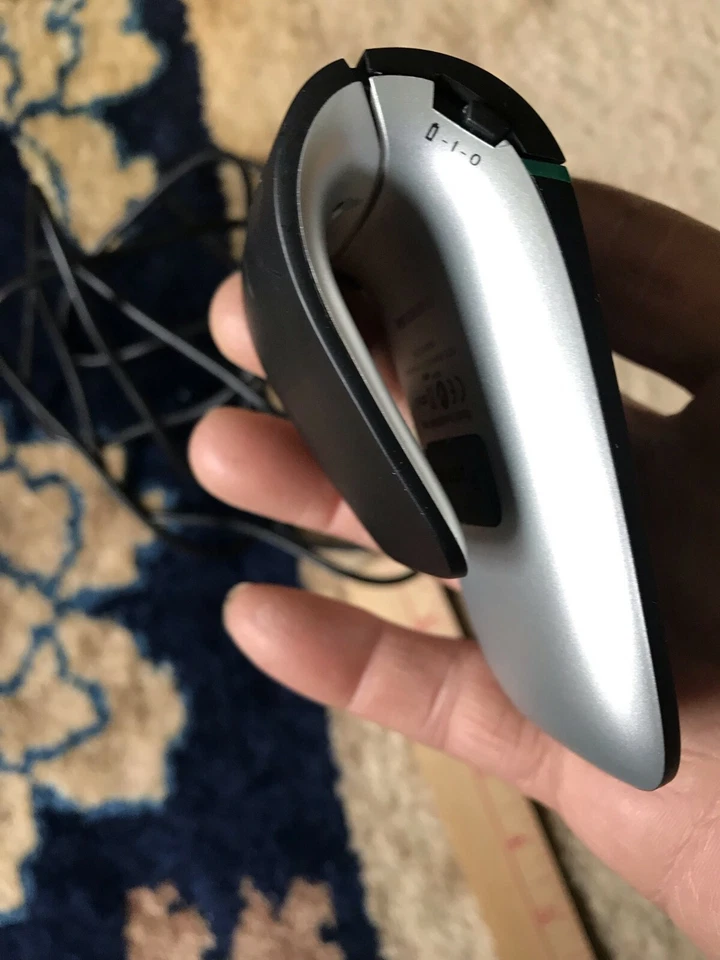 Parrot Minikit Neo Voice controlled portable Bluetooth Kit hands free - Image 2 of 4