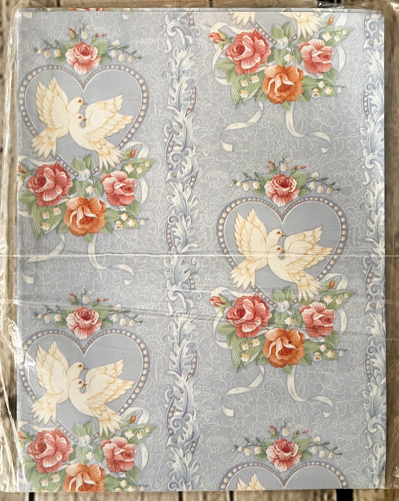 CARLTON CARDS Wedding/Bridal Gift Wrapping Paper Blue Floral Rose Doves