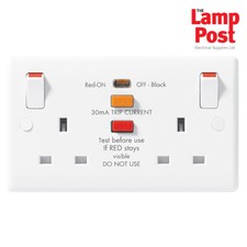 BG Nexus 822RCD - 2 Gang Twin RCD Protected 13 Amp Switched Plug Socket Slimline