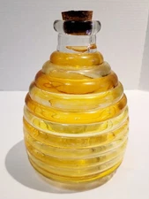 VTG GLASS FLY/BEE CATCHER- HONEYCOMB SHAPE--2-TONE YELLOW--FUNCTIONAL