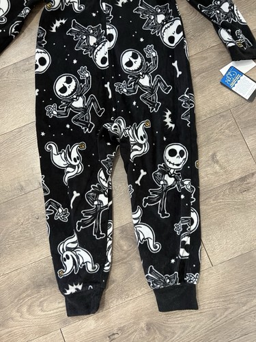 The Nightmare Before Christmas Union Sleeper Size 6/7 New - Picture 2 of 4