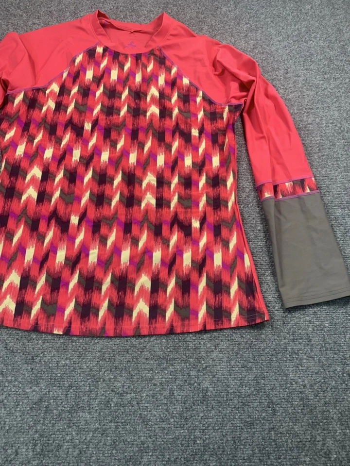 Camisa Prana Mujer Grande Rosa Geométrica Manga Larga Elastizada Logo Atlético Foto 4 de 4