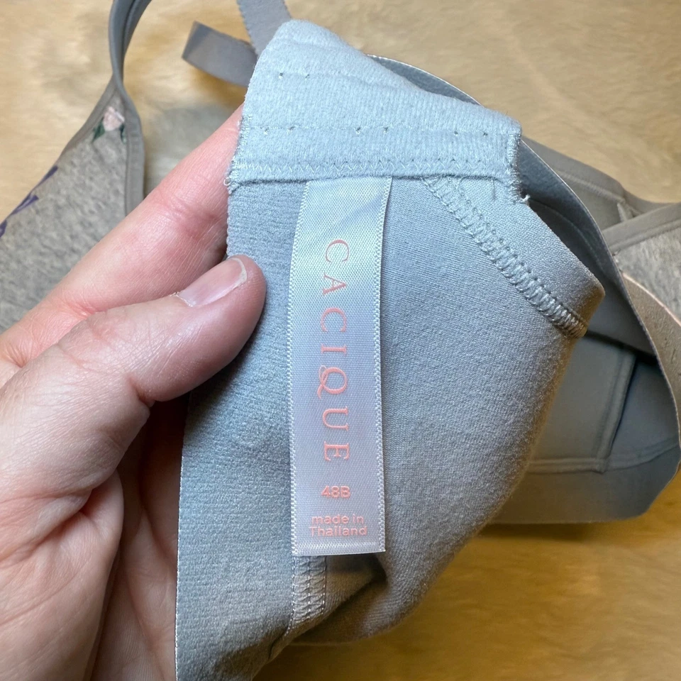 Sujetador cómodo cobertura completa estampado floral gris cacique talla grande 48B inalámbrico nuevo sin etiquetas Foto 3 de 4