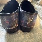 Koi By Sanita Butterfly Park Patent Leather Professional Clogs EU 39 US 8.5 — photo 4