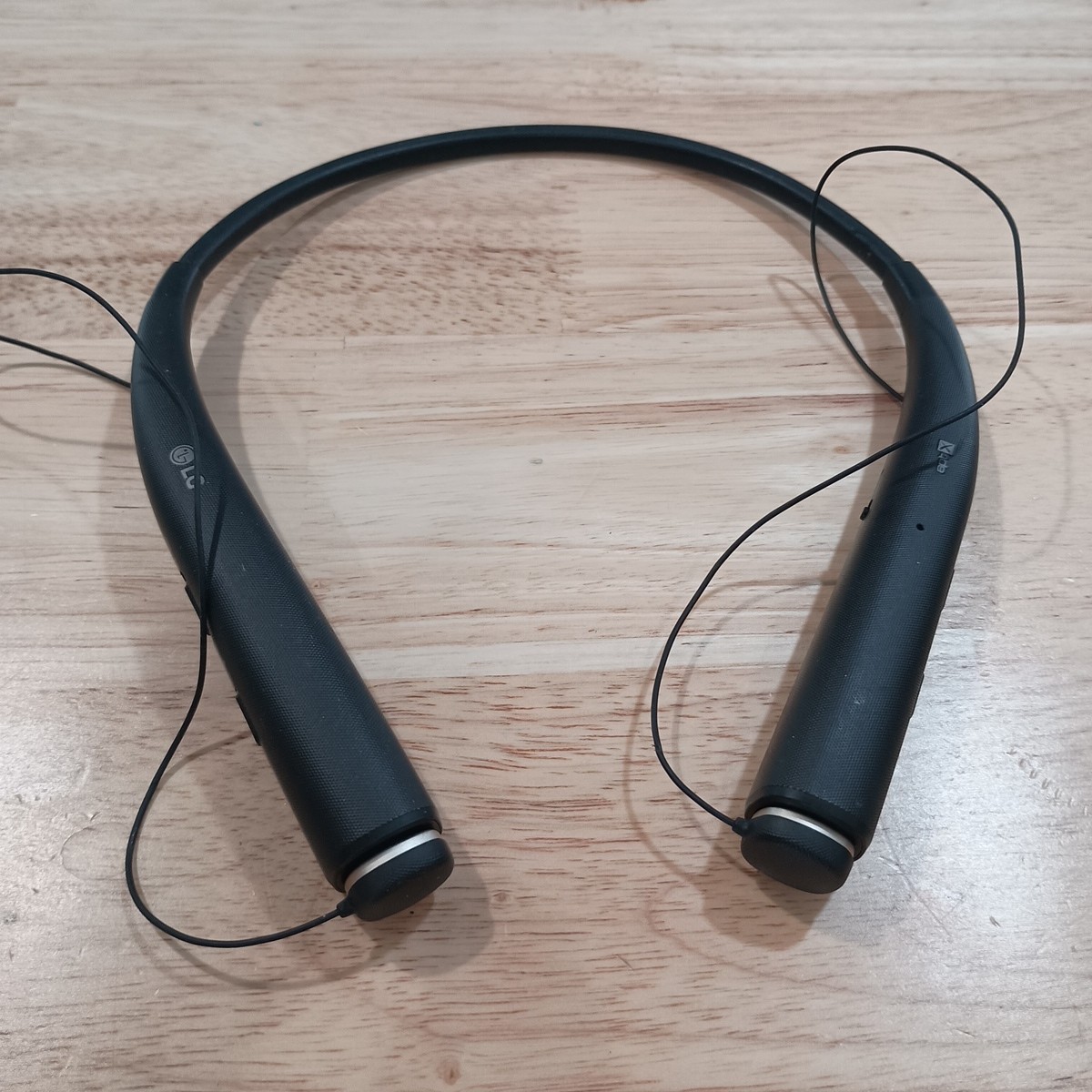 LG Tone Pro HBS-780 Premium Stereo Bluetooth Headset FREE SH