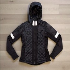 Athleta Women's Black Quilted Hooded Jacket with Thumbholes Size XS