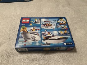 LEGO City Fishing Boat 4642 Factory Sealed Retired New in Box Rare 2011
