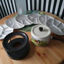 Fondue-Set mit 6x besonderen, weißen Tellern - guter Zustand!!