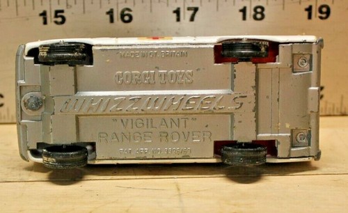 Corgi Whizzwheels Vigilant Range Rover Ambulance Metal Car - Picture 7 of 7