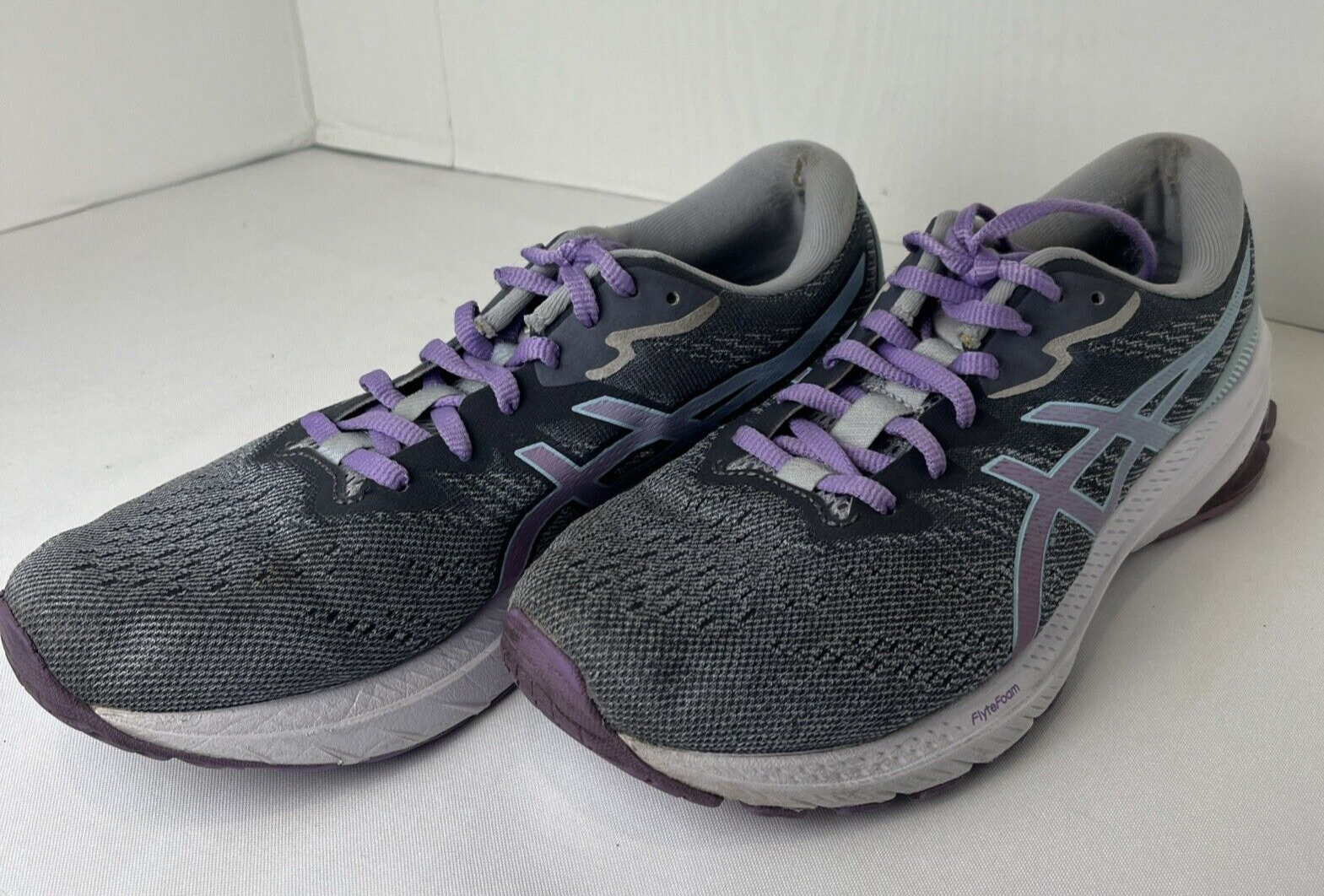 Asics Women’s 11 1012B371 Gray Lilac and Teal Running Shoes Sneakers Size 9