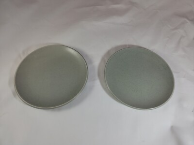 2)Calvin Klein Cargo Khaki Collection Cargo Speckled Cream Dinner