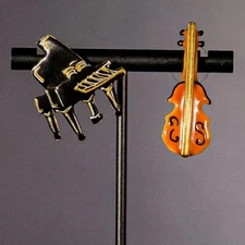 Lunch at the Ritz LATR earrings - MUSIC LESSONS Piano and Violin post  (E83)