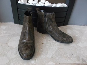 tamaris chelsea boots uk