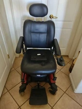 Invacare Pronto Heavy Duty Powerchair,W/ leg extension,2 new batteries&charging 