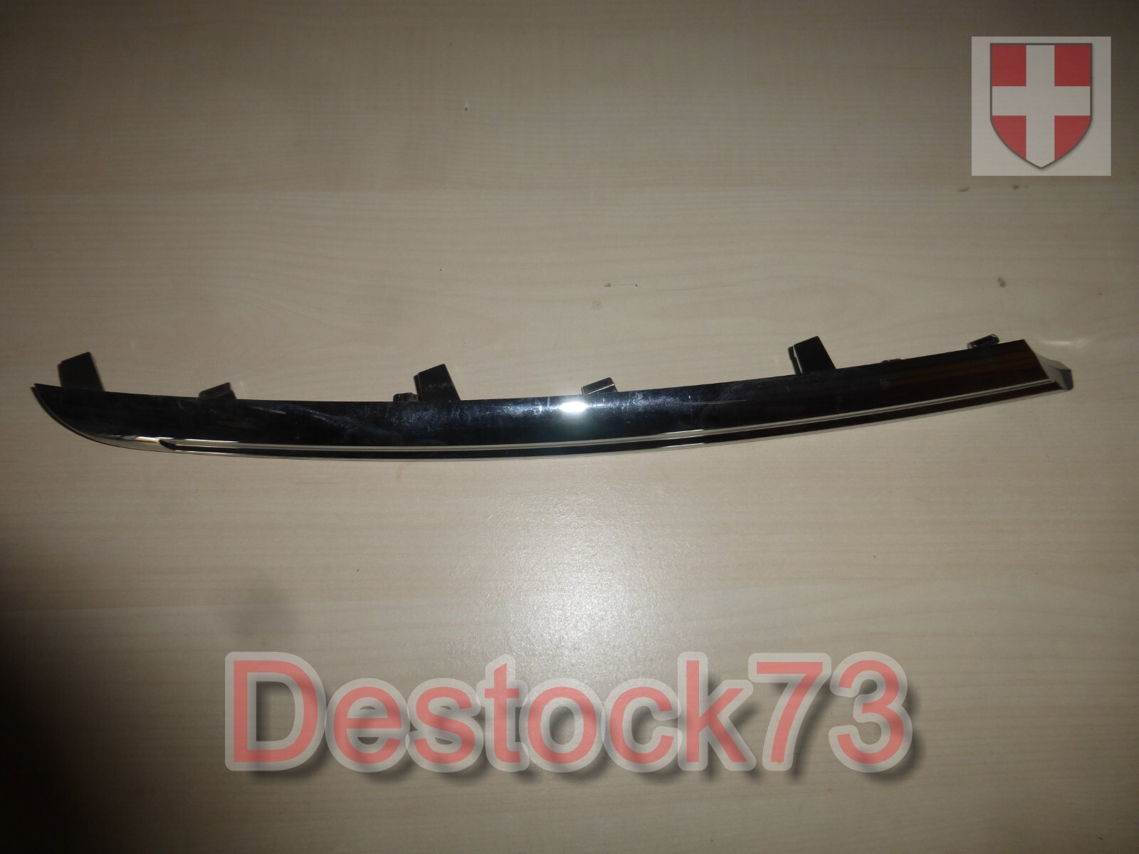 Baguette chrome Opel Insignia calandre supérieure avant droit 22787084