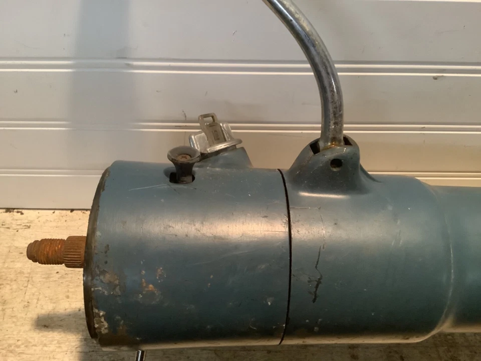 GM 1973-1977 CARROCERÍA A MONTE CUTLASS COLUMNA A/T CAMBIO COLUMNA COLUMNA DIRECCIÓN sin inclinación Foto 2 de 4