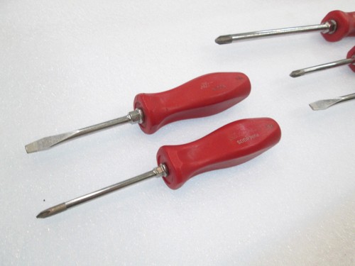 Snap-on Tools USA SDDX70AR RED HARD HANDLE 6 Piece Combination Screwdriver Set - Foto 6 di 6