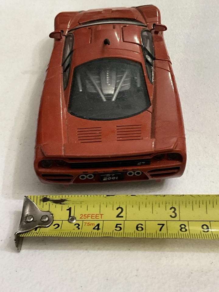 Brinquedo automotivo de metal fundido Motormax Saleen S7 escala 1/24 - Imagem 3 de 4