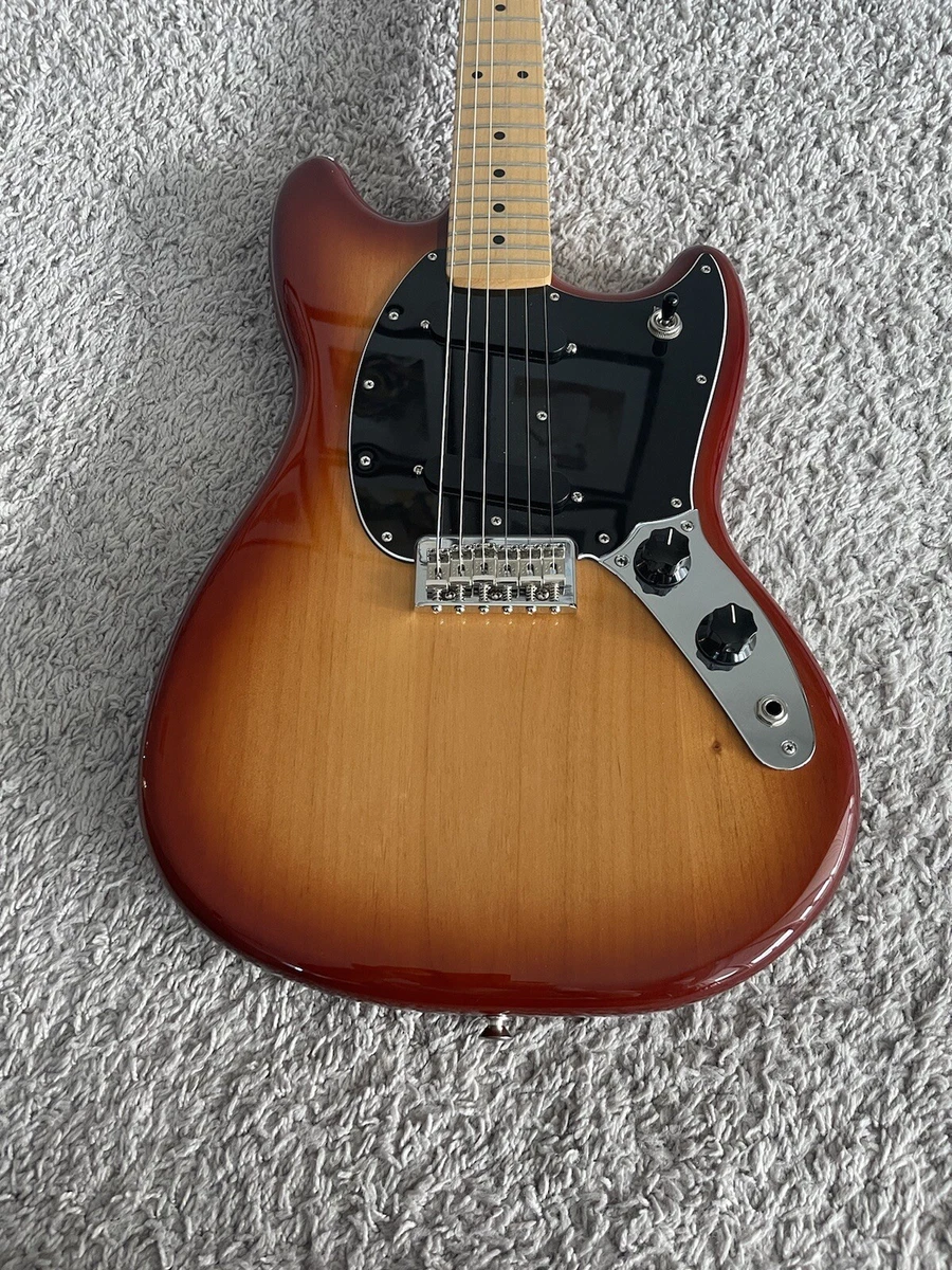 Fender mustang 2021 deals