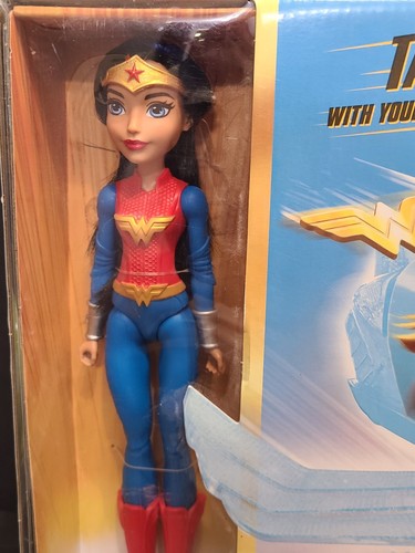 DC Superhero Girls WONDER WOMAN Figure Doll Invisible Jet Age 6+ Toy Plane NIB - Picture 2 of 9