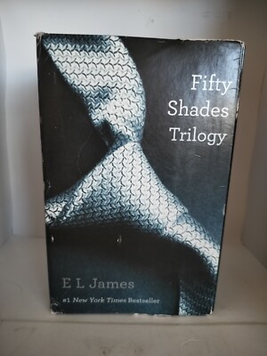 Fifty Shades Trilogy Set : Fifty Shades of Grey, Darker, & Freed Books