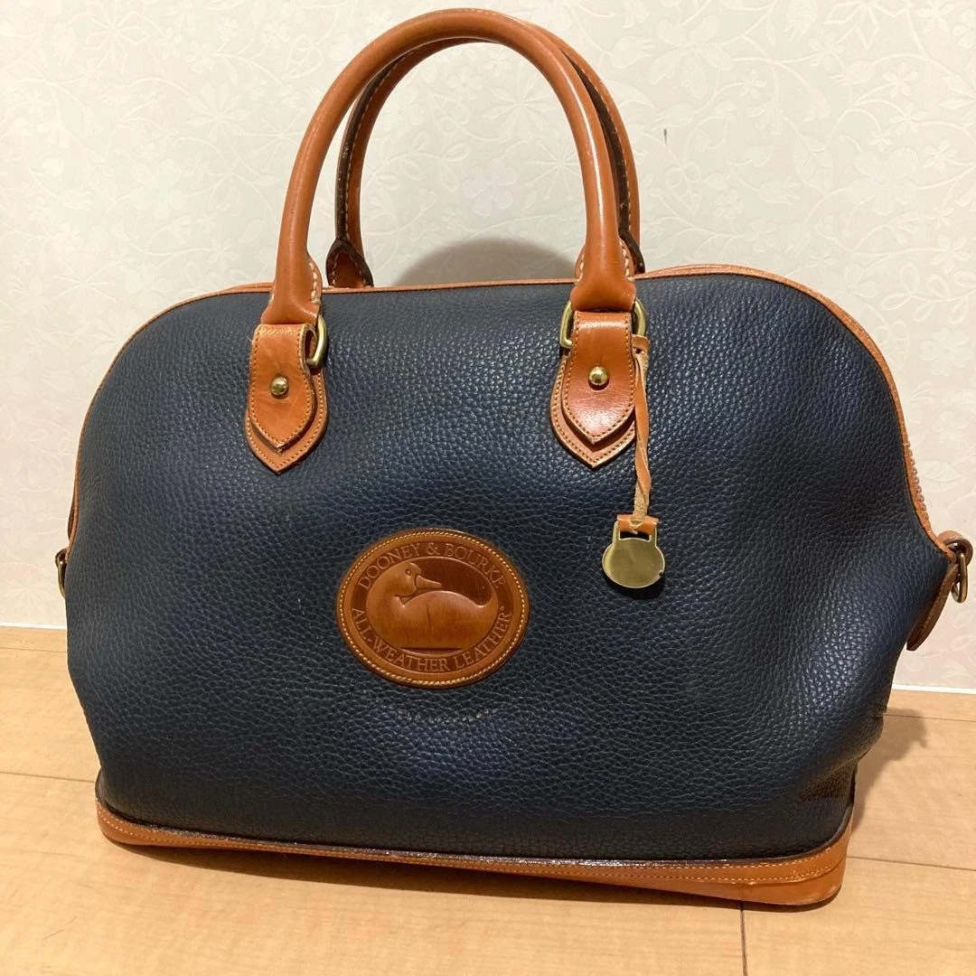 Dooney & Bourke Borsa A Tracolla Donna In Pelle Martellata - Rosso Con Ciondoli