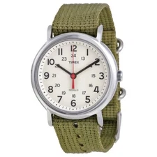 Timex T2N651, Men's Weekender Olive Fabric Watch, Indiglo, 38MM Case, NEW