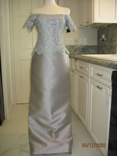 NWT RICKIE FREEMAN FOR TERI JON COLUMN GOWN W/ LACE BODICE AND GAZAR SKIRT- SZ 4