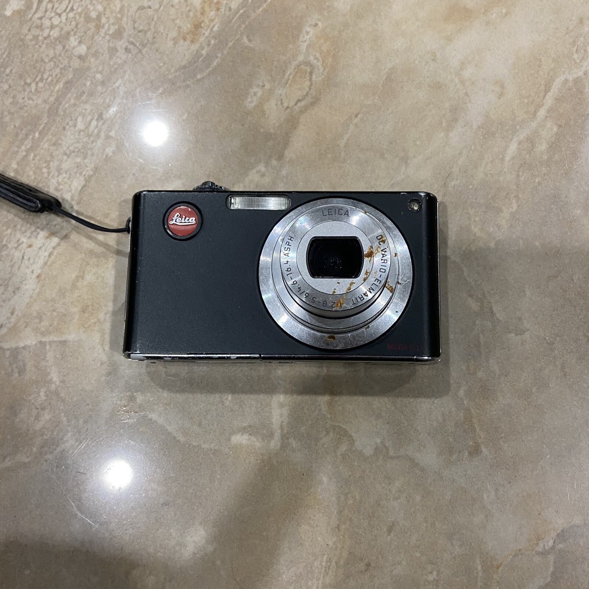 Leica C-LUX 2 7.2MP Digital Camera - Black For Parts | eBay Leica C-LUX 2 7.2MP Digital Camera - Black For Parts | eBay