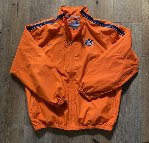 VINTAGE NIKE AUBURN TIGERS WINDBREAKER 