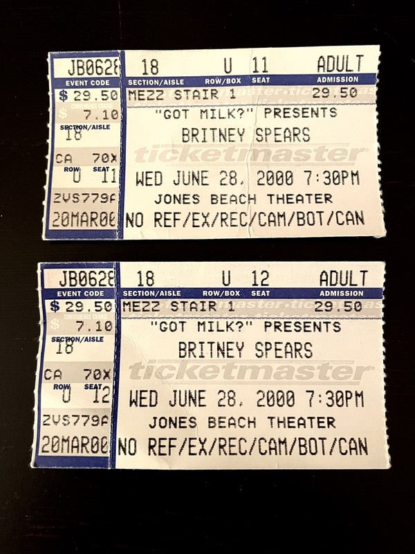 PAIR BRITNEY SPEARS CONCERT TICKETS GOT MILK? JUNE 2000 JONES BEACH TWO RARE!