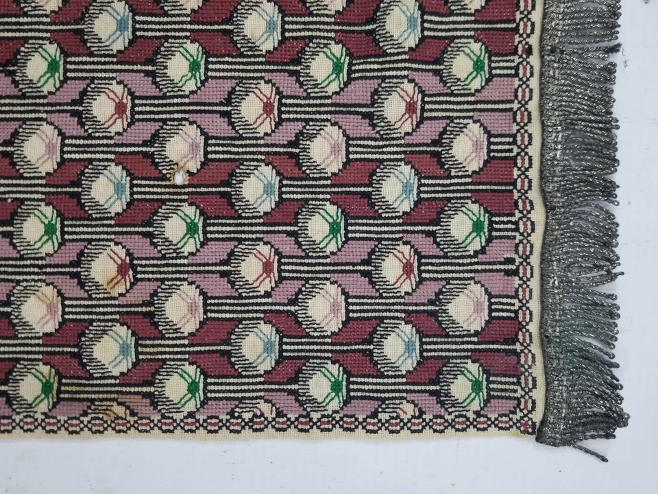 Vintage French Handmade Geometric Pattern Tablecloth 46x30cm - Image 4 of 4