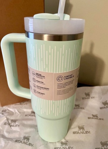 Stanley Authentic 30 Oz MINT RAINFALL Tumbler Sold Out In Stores! NIB - Picture 3 of 4