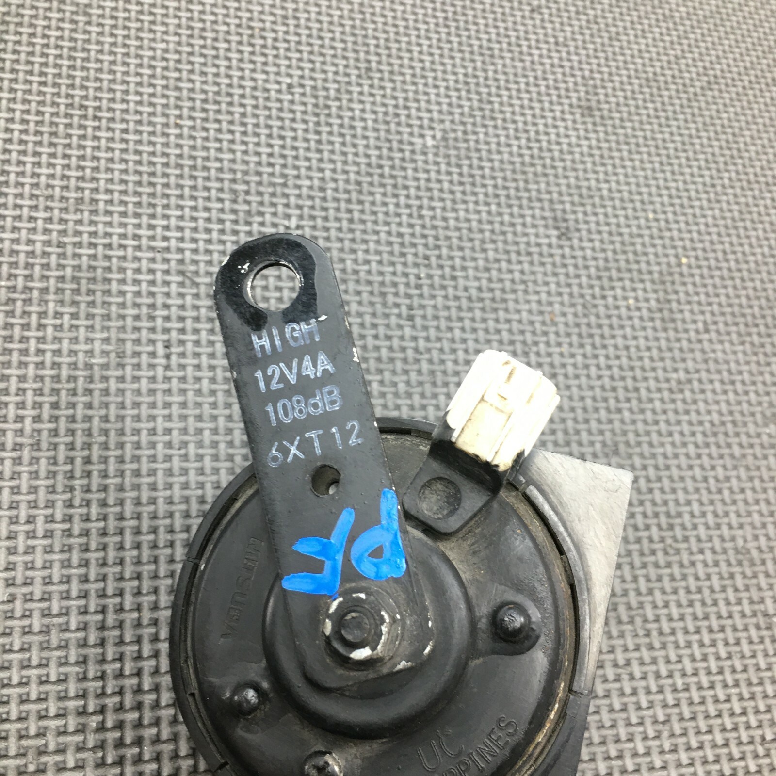 Picture 4 of 5