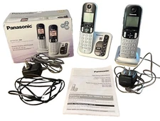 Panasonic KX-TGC220 Home Phone Digital Cordless Answering System Base 2 Handsets