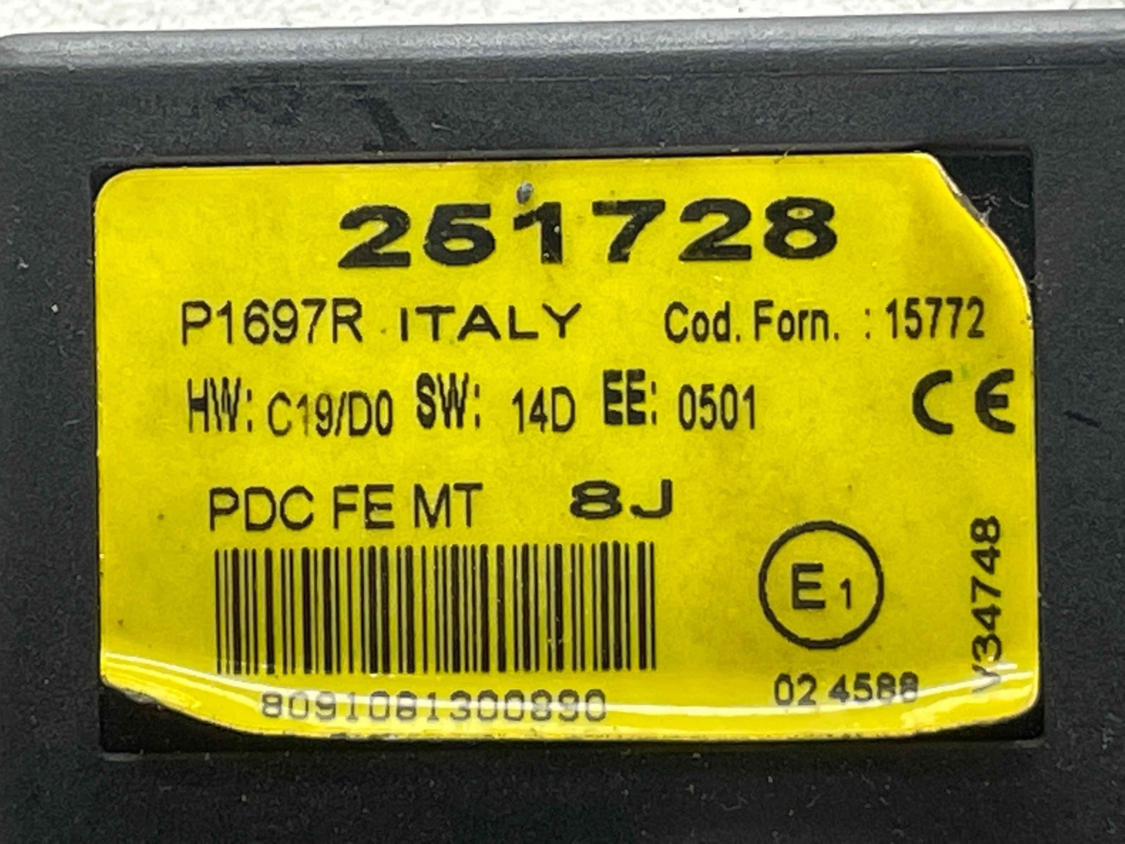 2009 Maserati Quattroporte OEM Park Assist Control Computer Module 251728 P697R