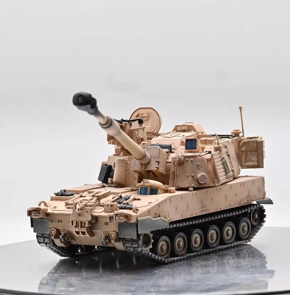 NEW S72025 1/72 M109A7 Self-propelled Howitzer Tank Finished Model Ornament - Image 2 of 4